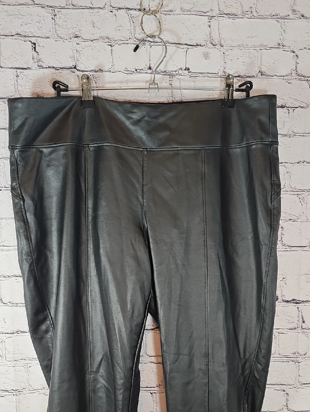 Rock & Republic Stretch Rx 'Fever' Black Faux Leather Leggings Size XXL - Picture 5 of 13